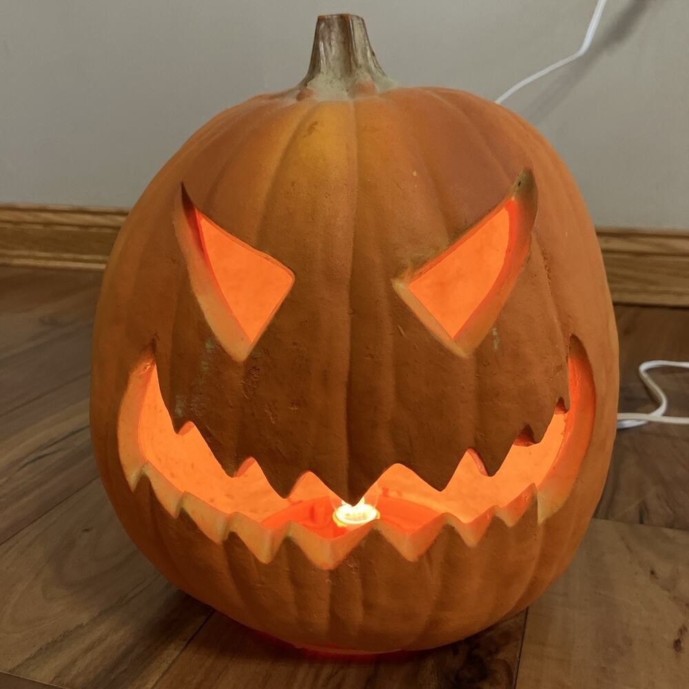 VTG Trendmasters 1993 Light Up Pumpkin Jack O Lantern Halloween Foam Mold Blub